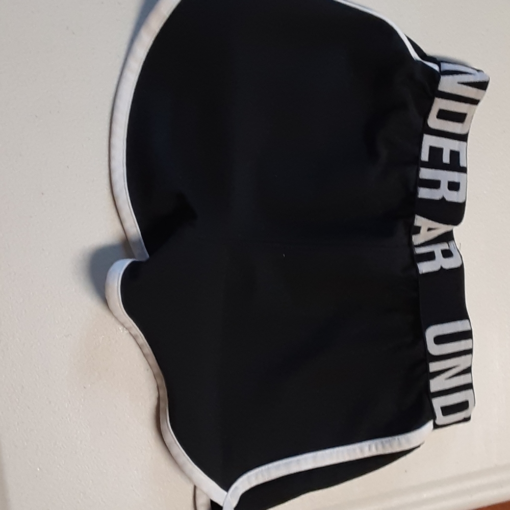 Shorts - Picture 2 of 2
